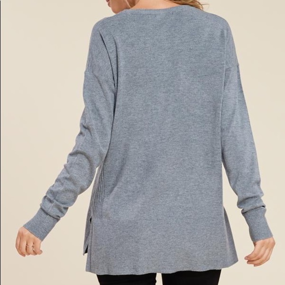 **LAST ONE!** Boutique Grey Center Seamed Sweater - Picture 5 of 6